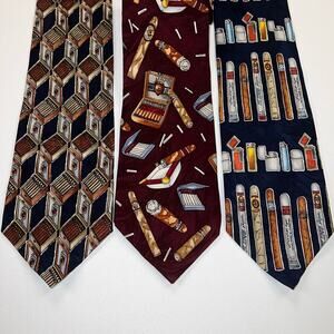 Novel-Ties by Roffe Three Cigar Theme 100% Silk Neck Ties Lighter Boxes Ashtray